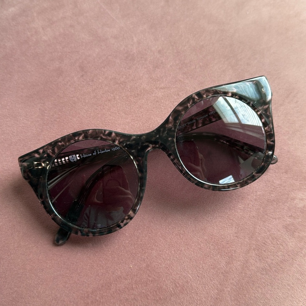 House of Harlow Daisy Sunglasses